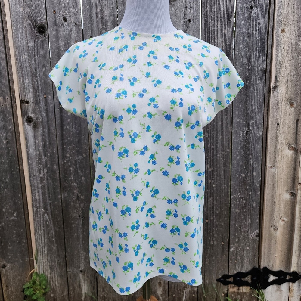 Vintage Hand Sewn Blue Floral Cap Sleeve Blouse Cottagecore 60s/70s Style
